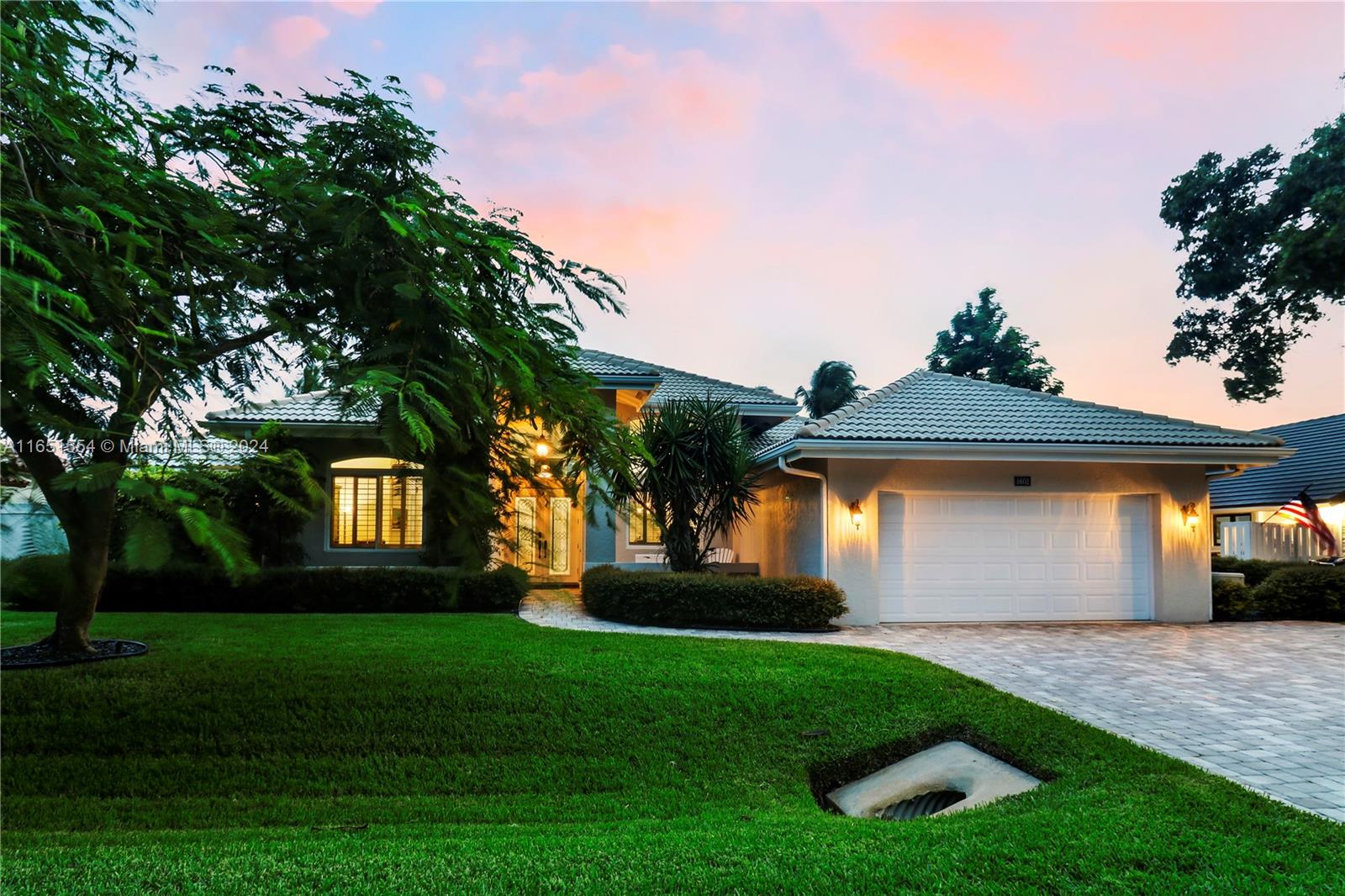 NORTH PASSAGE - Residential