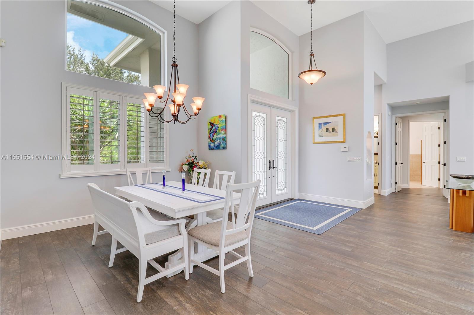 NORTH PASSAGE - Residential