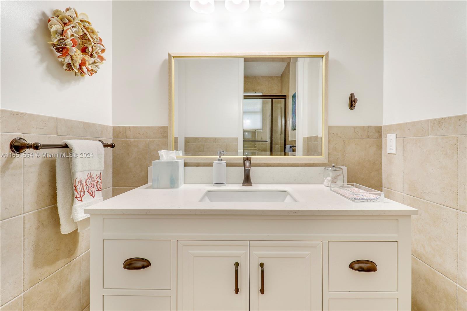 NORTH PASSAGE - Residential