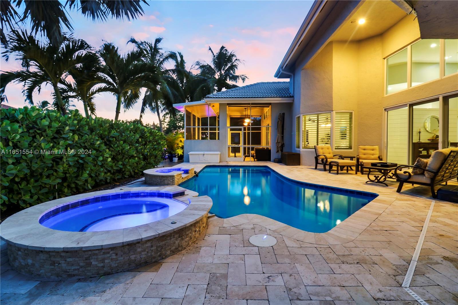 NORTH PASSAGE - Residential