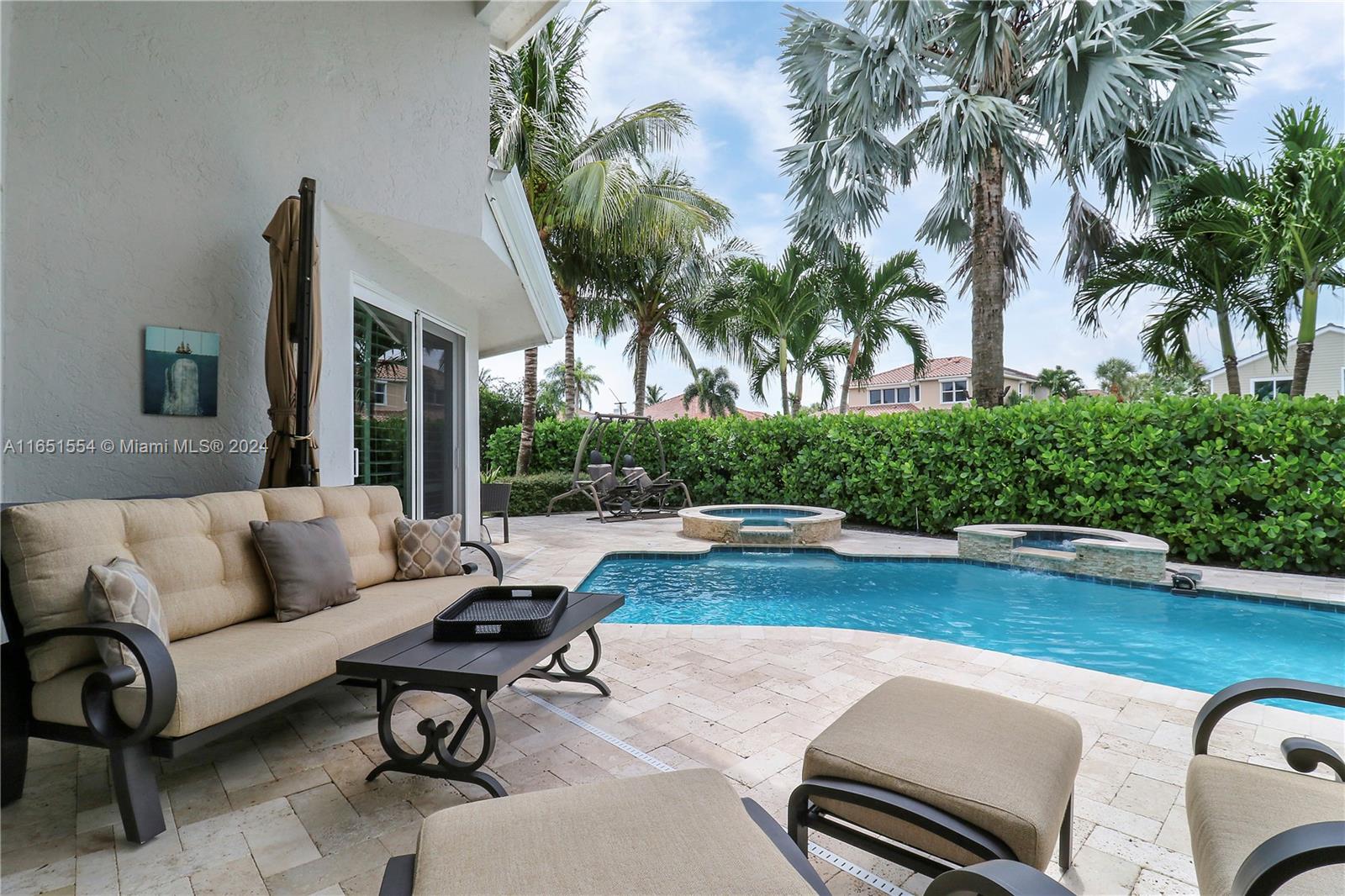 NORTH PASSAGE - Residential