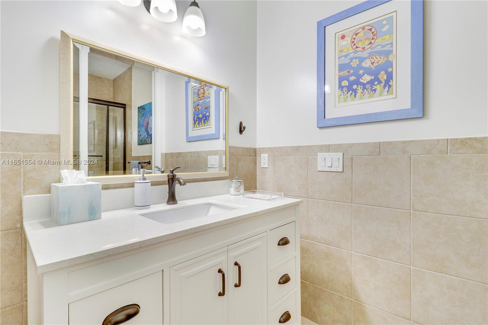 NORTH PASSAGE - Residential