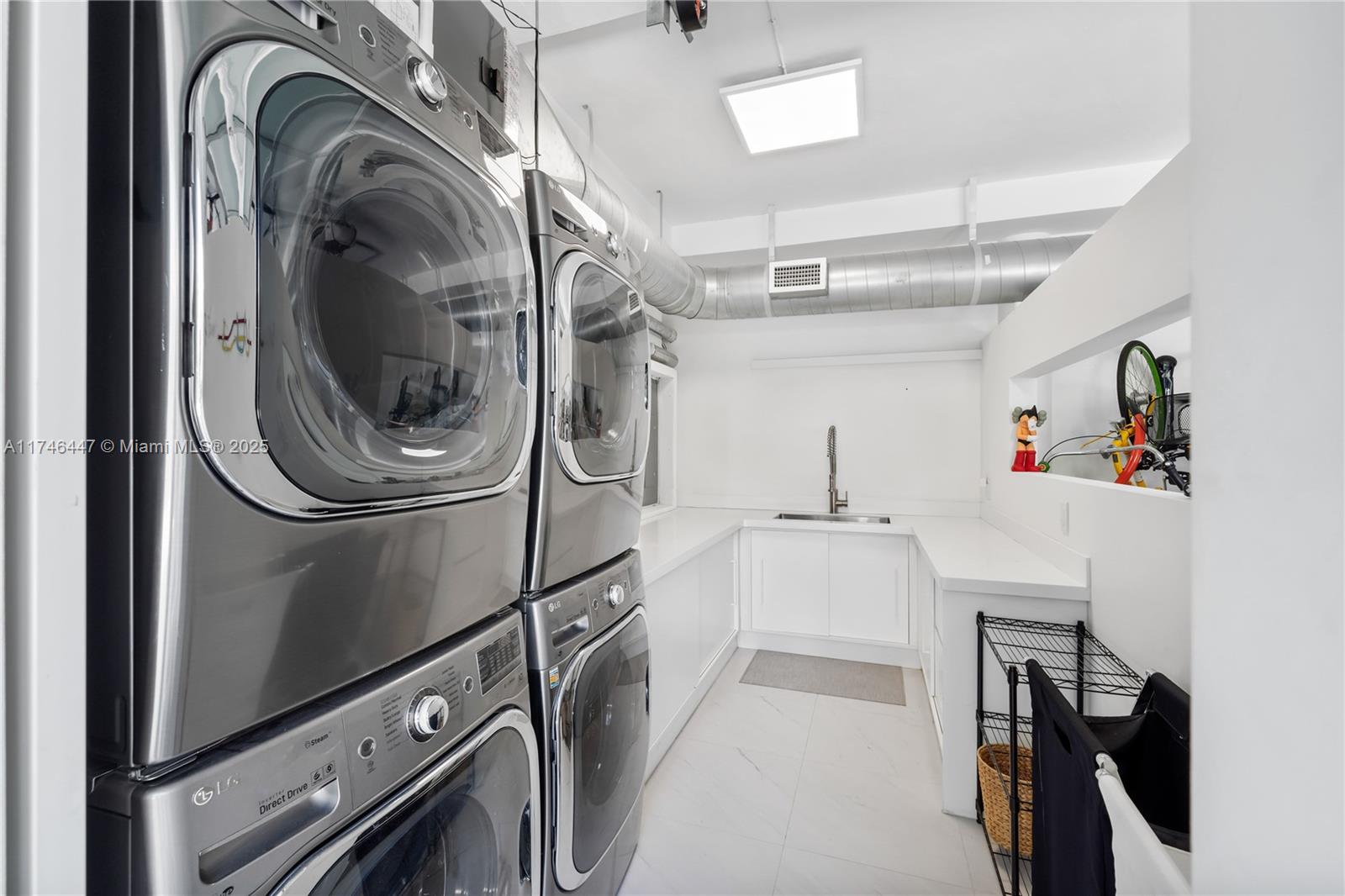 DILIDO ISLAND - Residential Lease