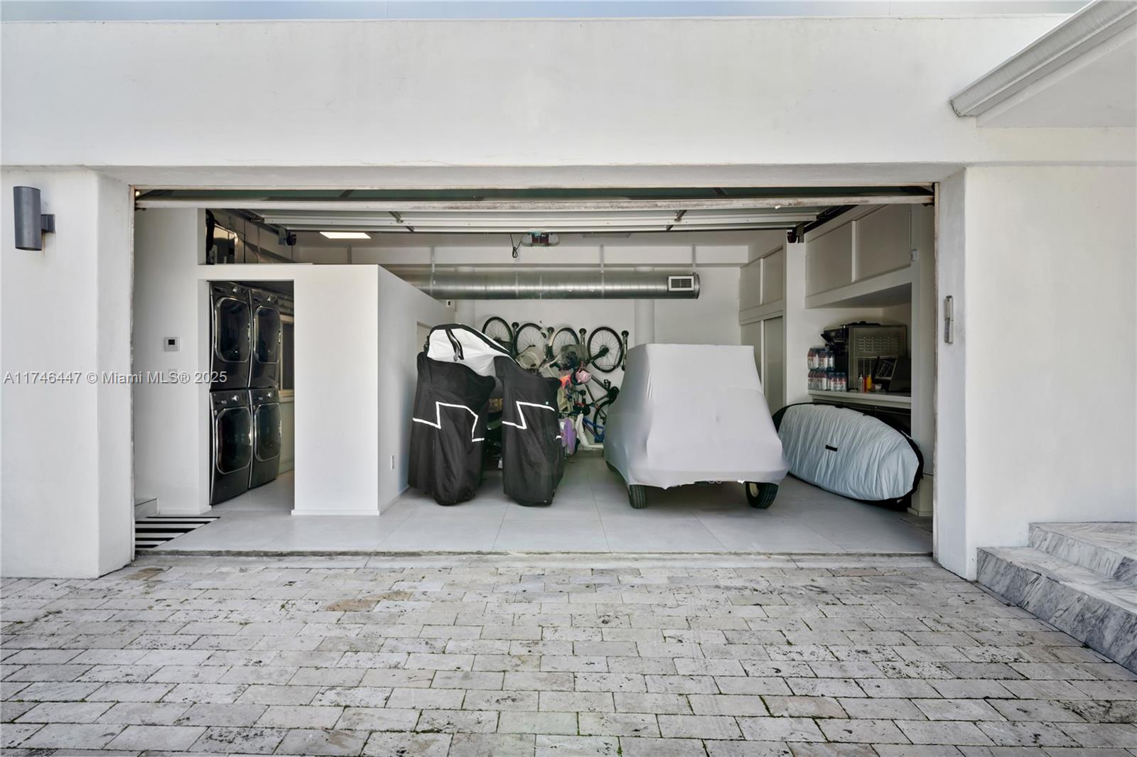 DILIDO ISLAND - Residential Lease