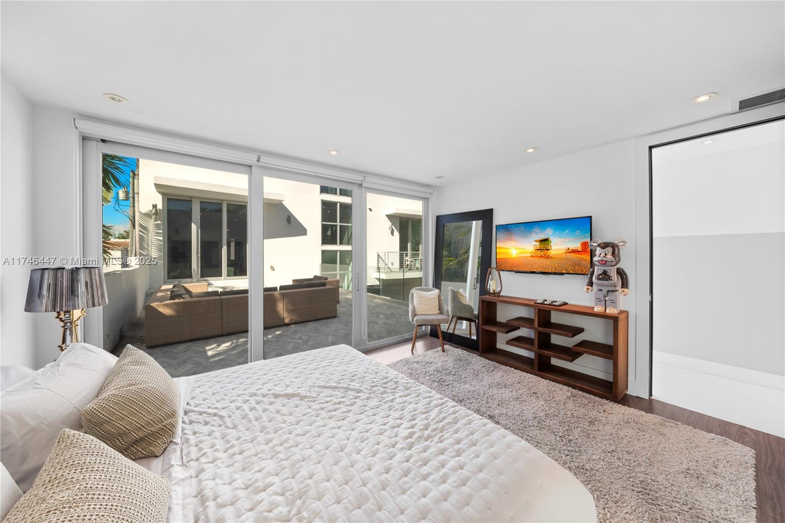 DILIDO ISLAND - Residential Lease