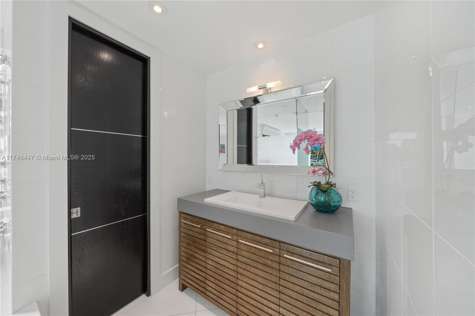 DILIDO ISLAND - Residential Lease