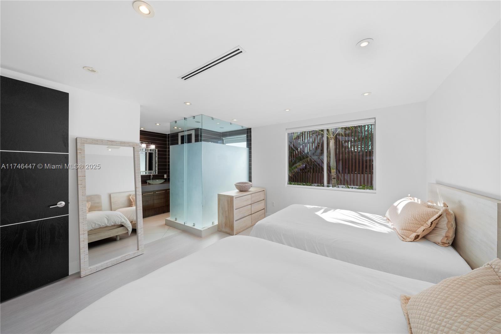 DILIDO ISLAND - Residential Lease