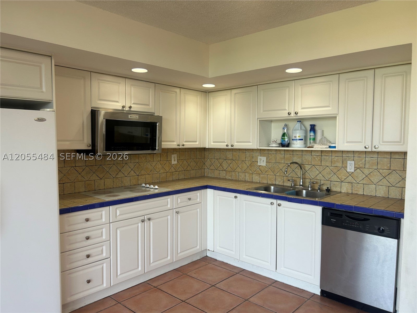8600 SW 133rd Ave Rd 423