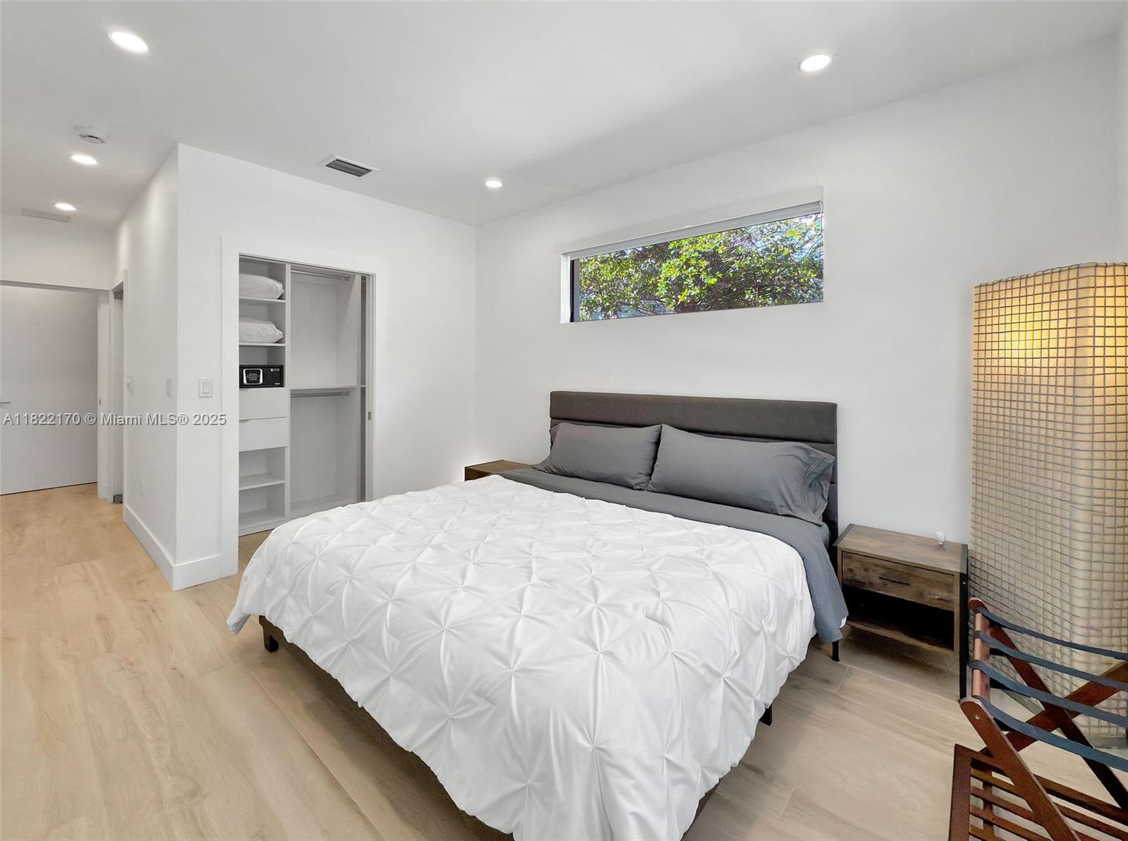 BRICKELL HAMMOCK UNIT NO - Residential Lease