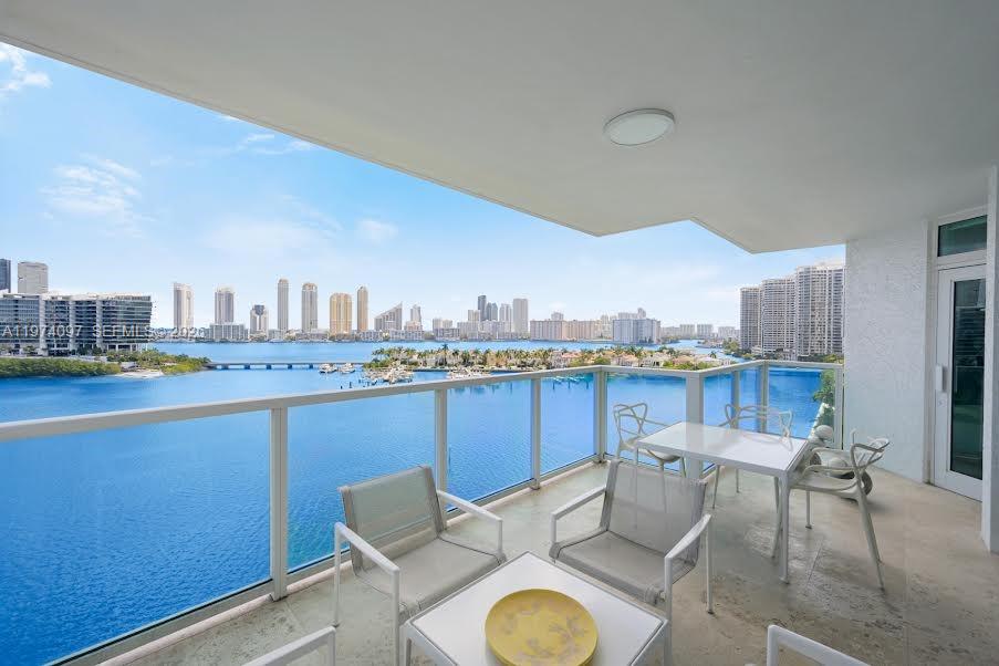 THE PENINSULA CONDO - Residential