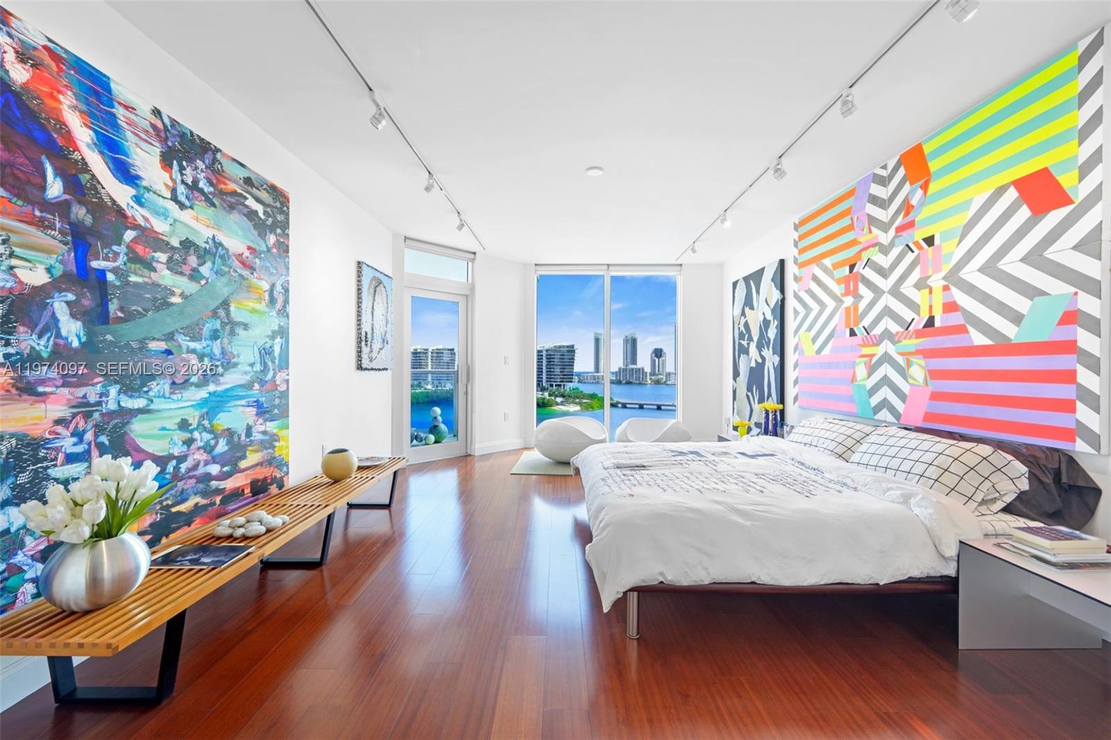 THE PENINSULA CONDO - Residential