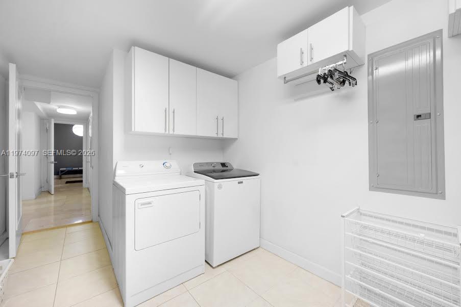 THE PENINSULA CONDO - Residential