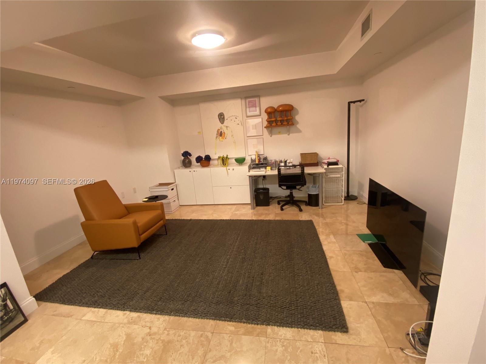 THE PENINSULA CONDO - Residential