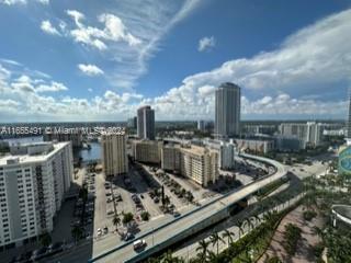 BEACH CLUB CONDO - Residential Lease