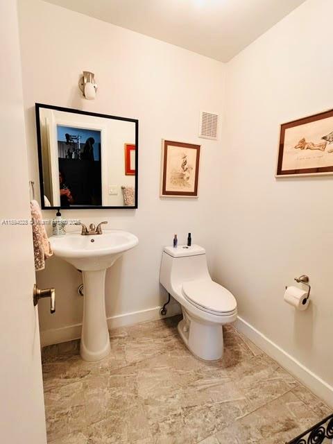 COSTA DEL SOL CONDO NO 2 - Residential