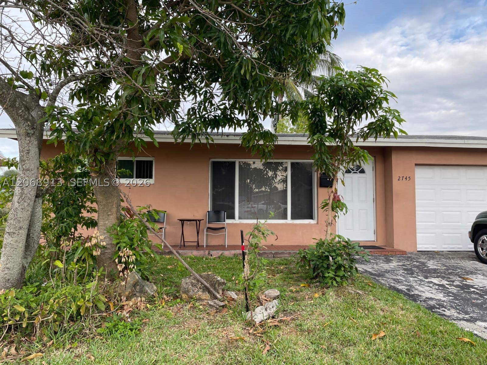 2745 NW 69th Ave