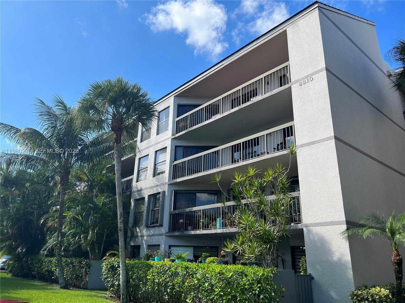 CALUSA CLUB VILG BLDG D N - Residential Lease