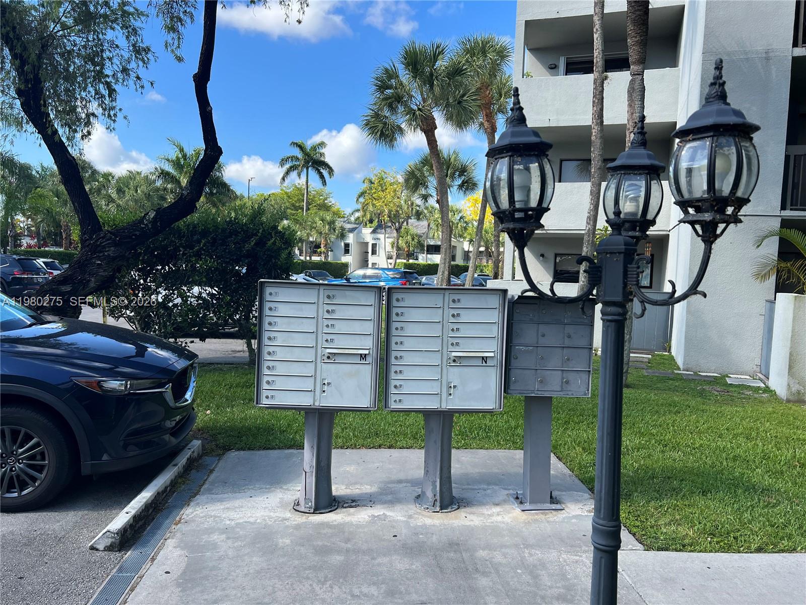 CALUSA CLUB VILG BLDG D N - Residential Lease