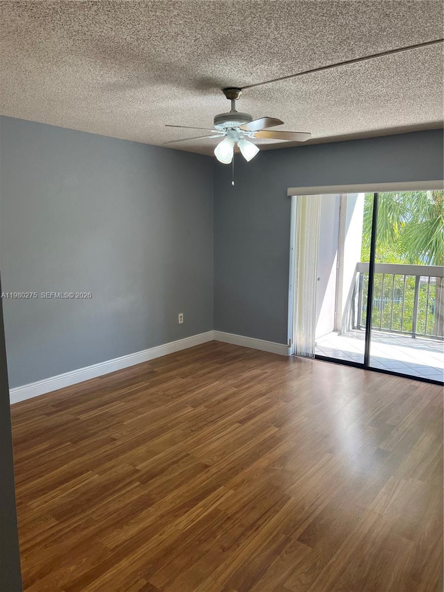 CALUSA CLUB VILG BLDG D N - Residential Lease
