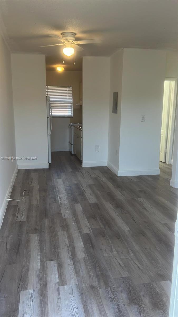 932 NW 5th St 4