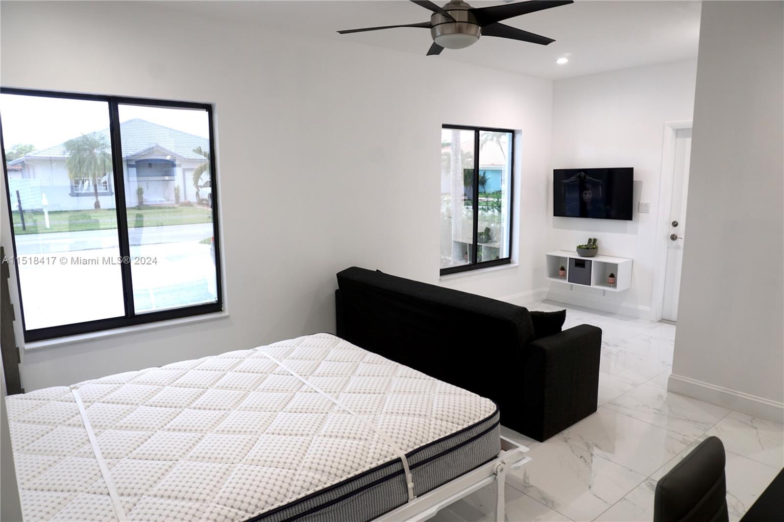 GARDEN HILLS SUB - Residential Lease