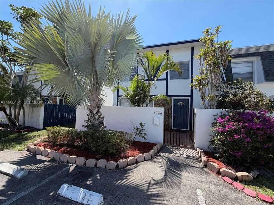 Beautifully renovated end-unit townhouse offering 3 bedrooms plus an enclosed den, 2 full bathrooms, and 1 half bath. This spacious home features 1,848 interior square feet under air and is filled with natural light thanks to its desirable end-unit location. The updated interior includes new appliances and modern finishes throughout, creating a move-in-ready living experience.

Enjoy indoor-outdoor living with a large private balcony off the upstairs primary bedroom, perfect for relaxing or entertaining. The property also boasts the largest backyard in the community—an exceptional feature that offers space, privacy, and versatility rarely found in comparable homes.

Residents benefit from a well-maintained community with a huge pool and barbecue area, ideal for gatherings and enjoying the South Florida lifestyle.

Location is a standout feature—situated in one of the most education-rich areas in South Florida. Within walking distance (1–2 miles), there are approximately 12 schools, and within a short 5–10 minute drive, access expands to roughly 30 total schools, including top-rated public, private, and university options.

This is a rare opportunity to own a bright, spacious, and upgraded home in a highly desirable and centrally located community.