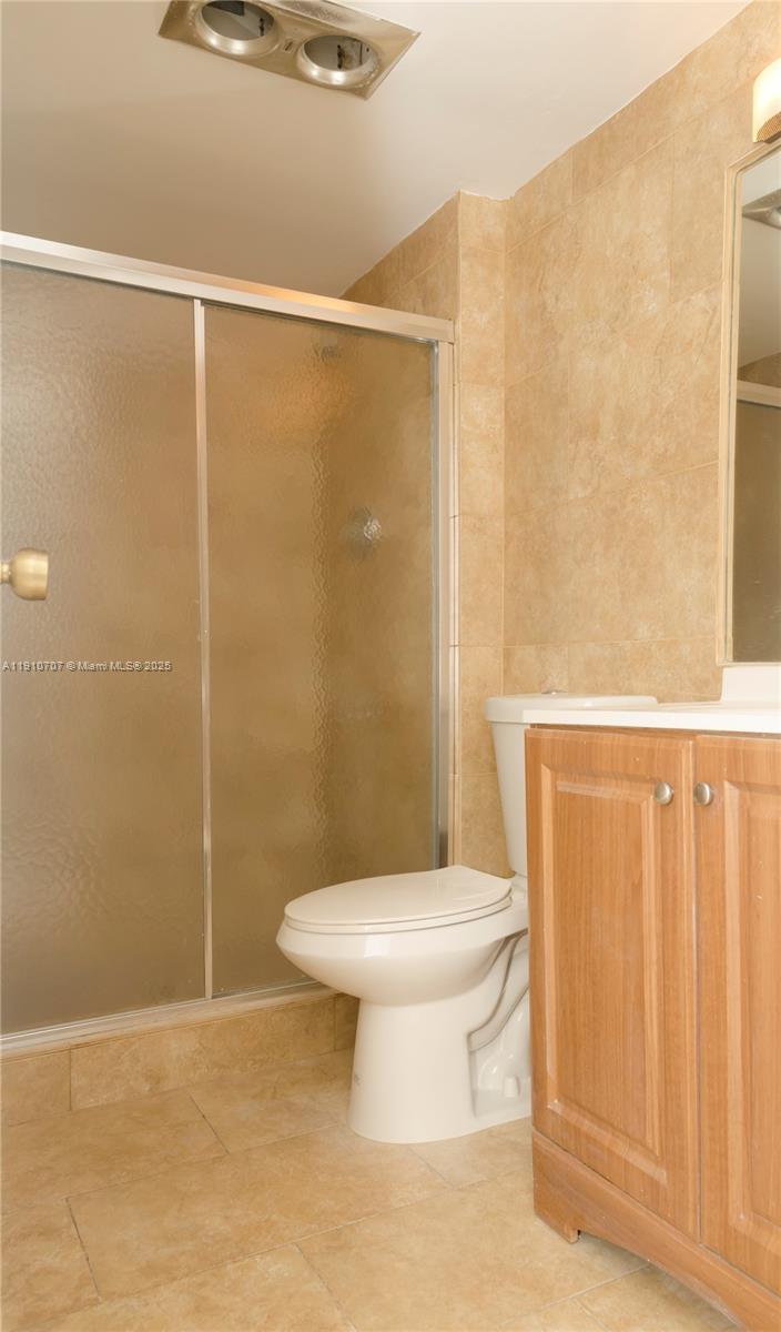 ARLEN HOUSE EAST CONDO - Residential Lease