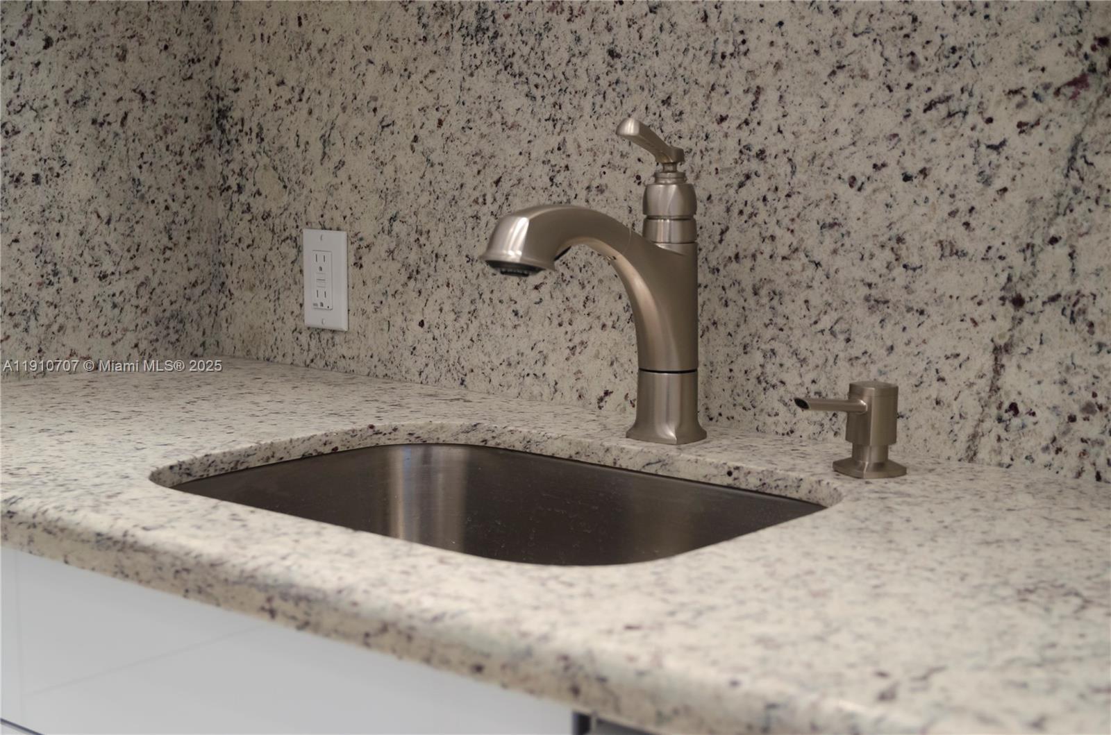 ARLEN HOUSE EAST CONDO - Residential Lease