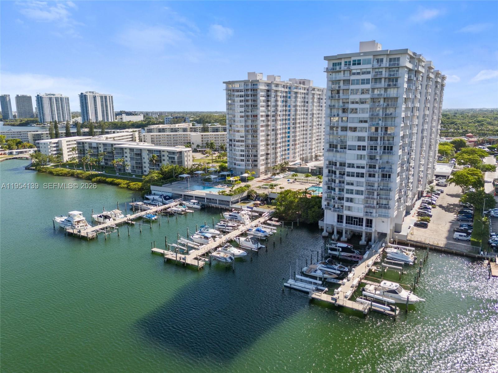 DEL PRADO MARINA - Residential