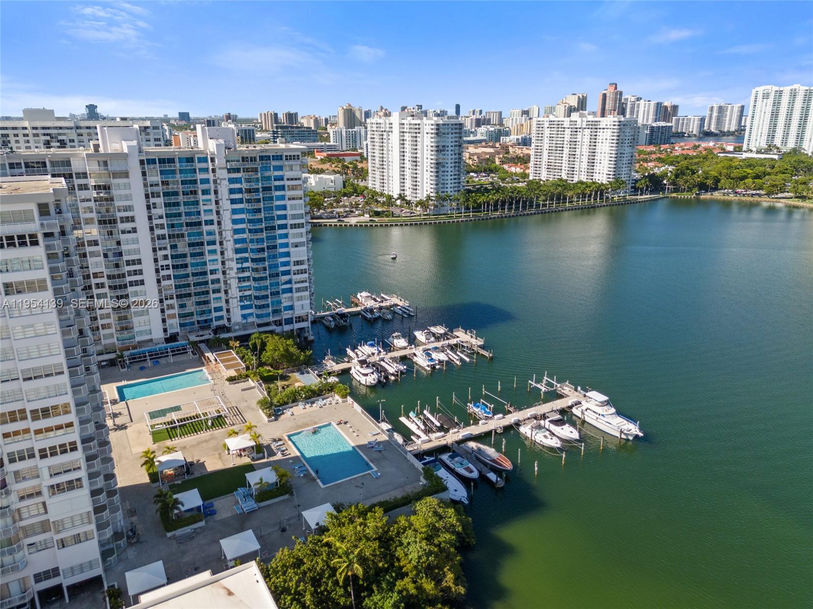 DEL PRADO MARINA - Residential