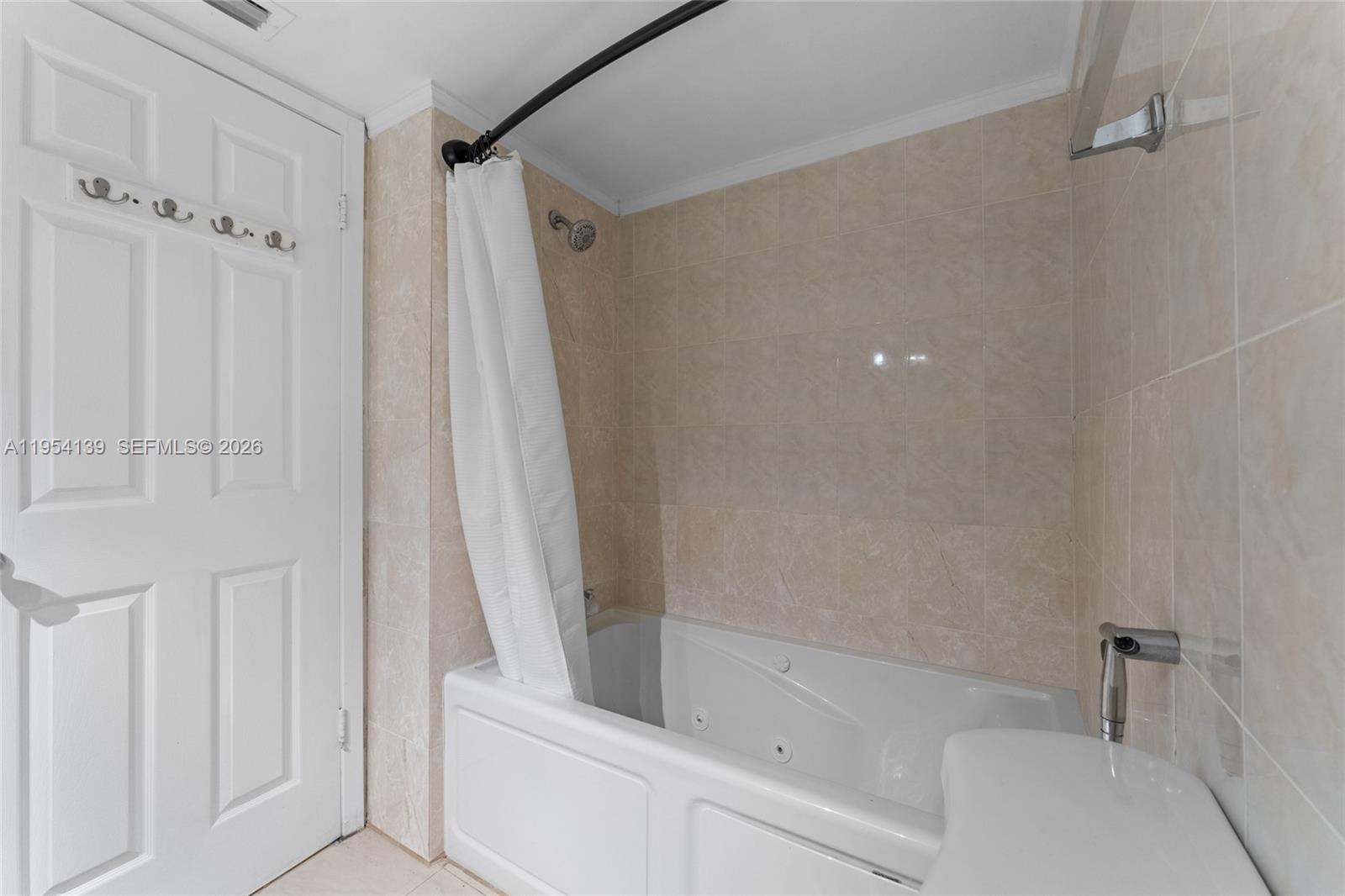 DEL PRADO MARINA - Residential