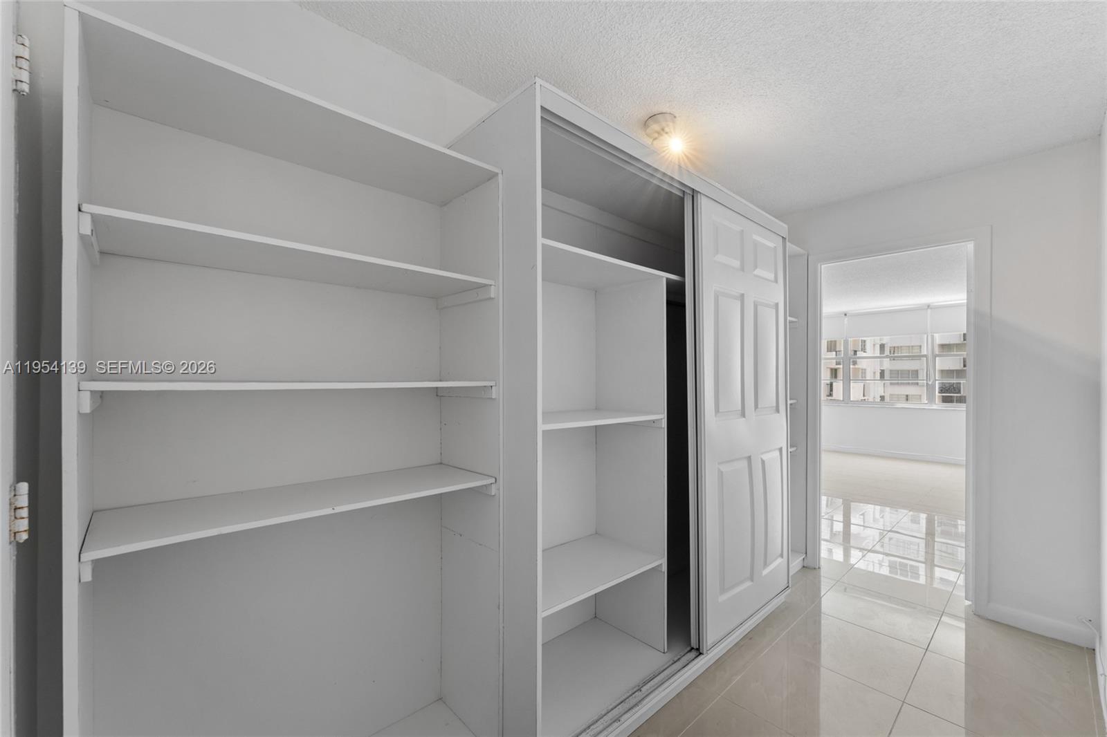 DEL PRADO MARINA - Residential