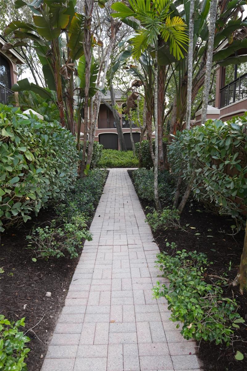 LEGENDS AT WESTON HILLS - Residential