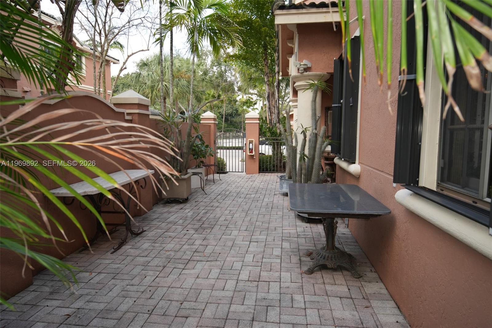 LEGENDS AT WESTON HILLS - Residential