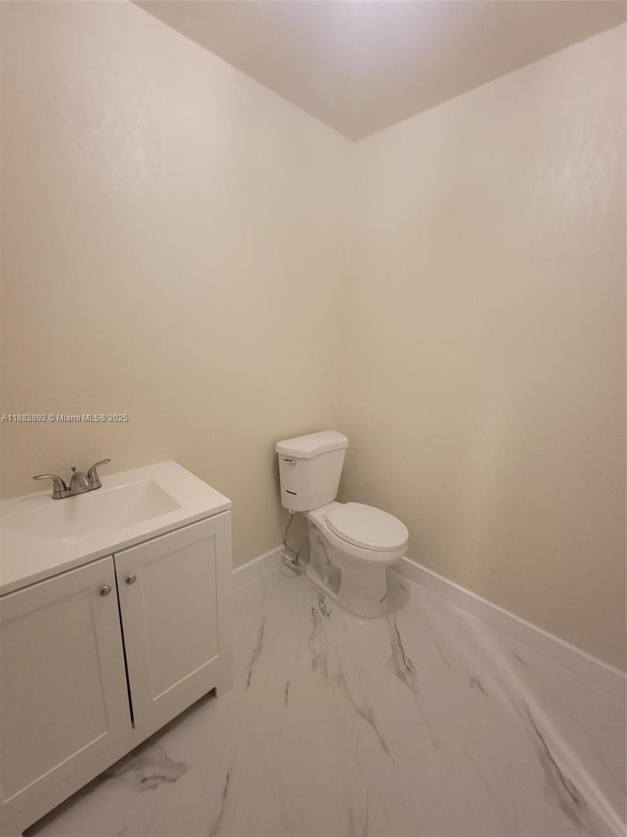 RAINBOW GARDENS - Residential Lease