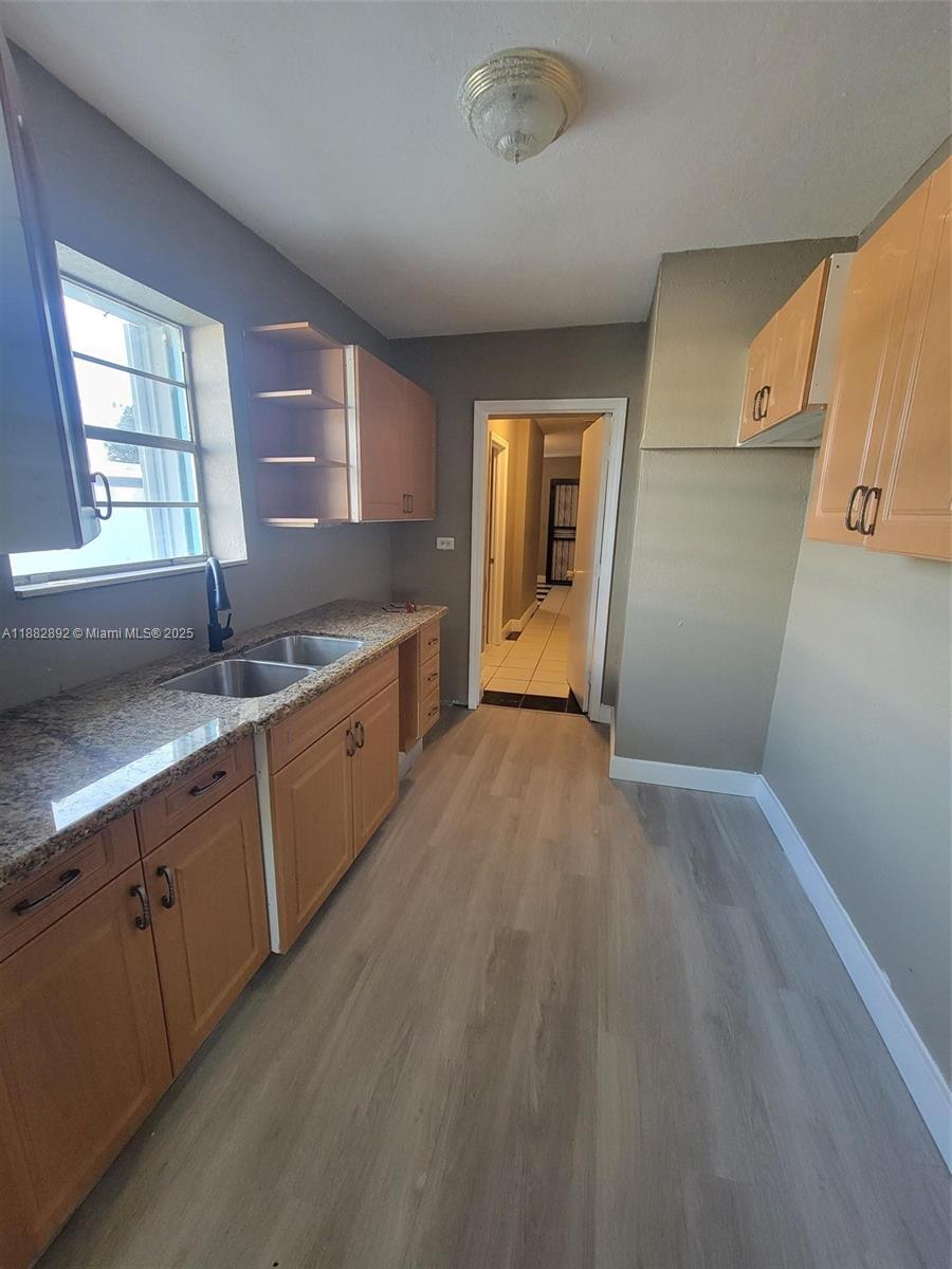 RAINBOW GARDENS - Residential Lease
