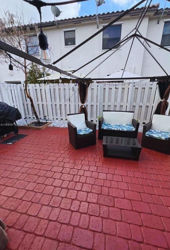 GARDEN ESTATES AT THE HAM - Residential Lease