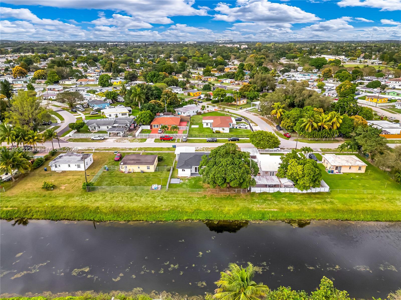 BUNCHE PARK - Residential