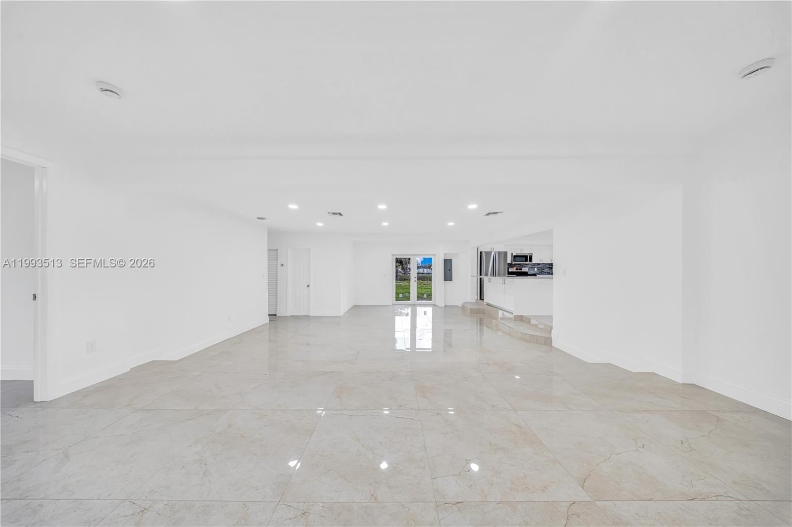 BUNCHE PARK - Residential