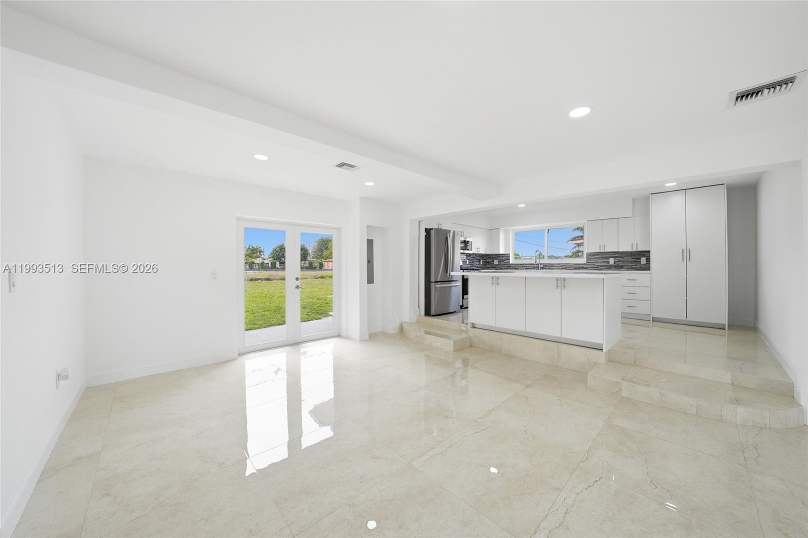 BUNCHE PARK - Residential