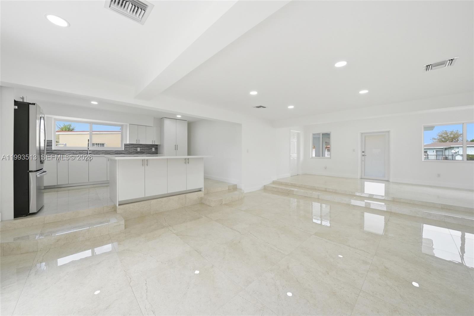 BUNCHE PARK - Residential