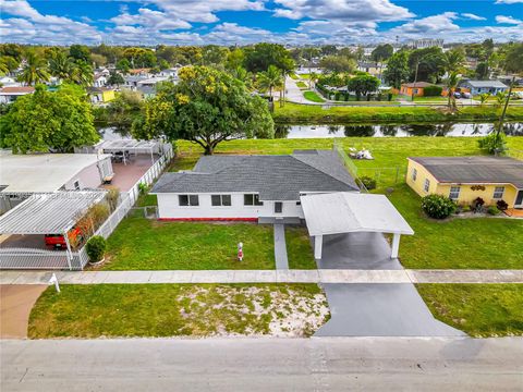 2410 NW 155th Ter Miami Gardens FL 33054
