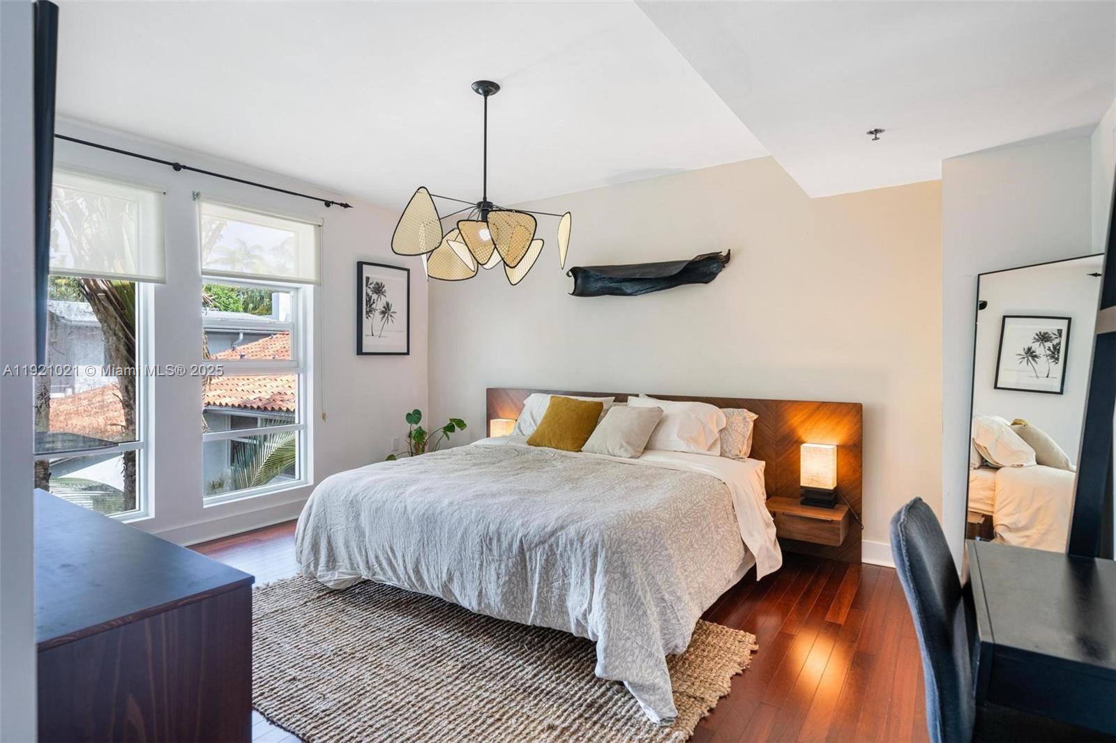 LUNAMAR LOFTS AT LINCOLN - Residential