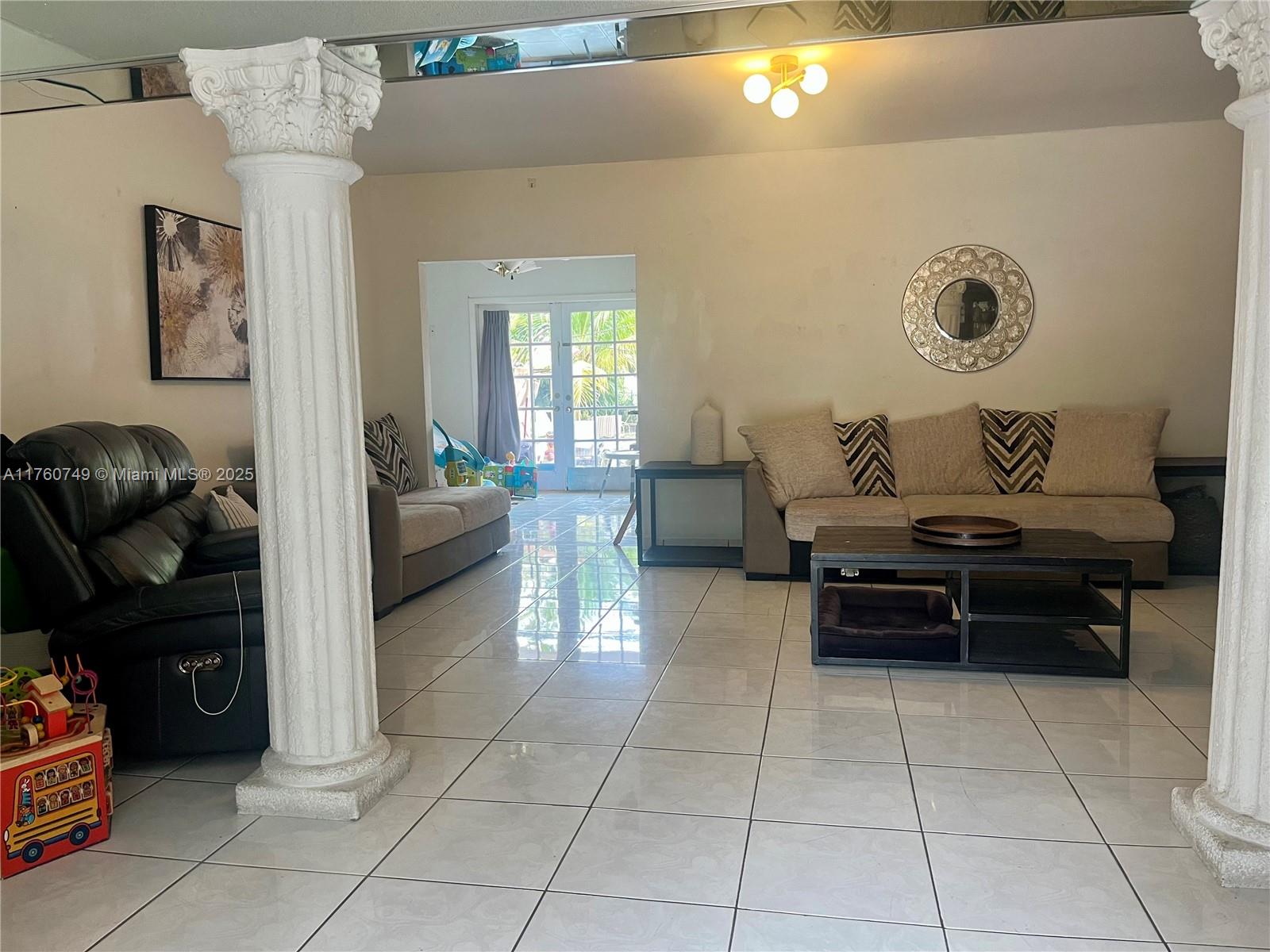 329 Minola Dr