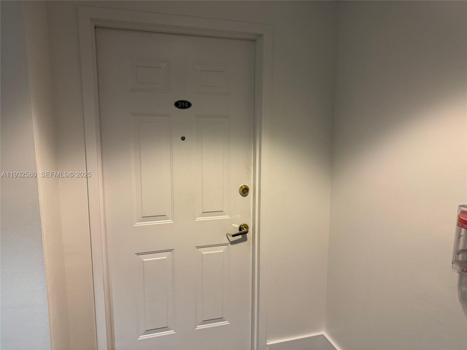 SHAMROCK BY THE GABLES CO - Residential Lease