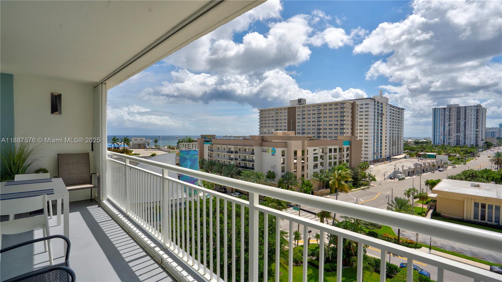 GRANADA HOUSE CONDOMINIUM - Residential