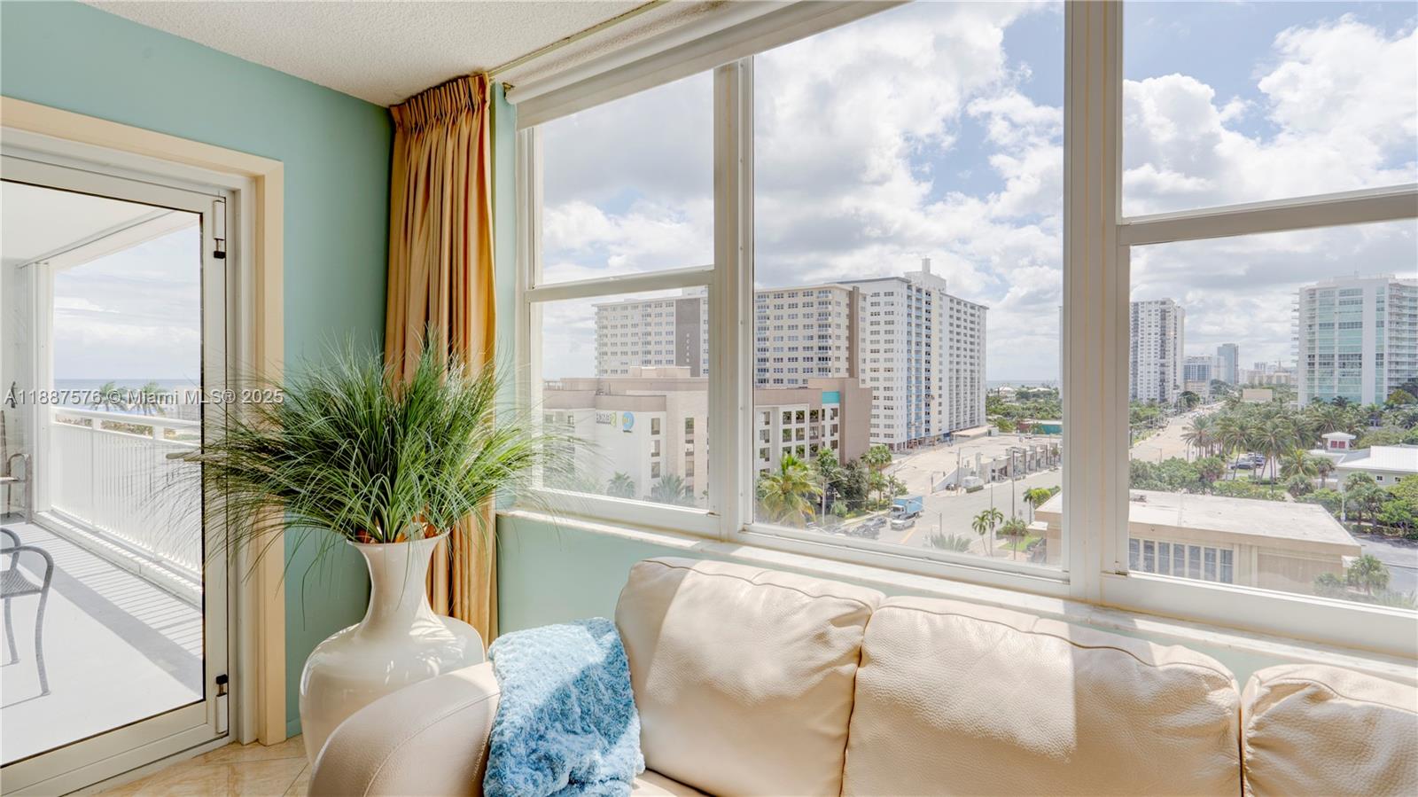 GRANADA HOUSE CONDOMINIUM - Residential