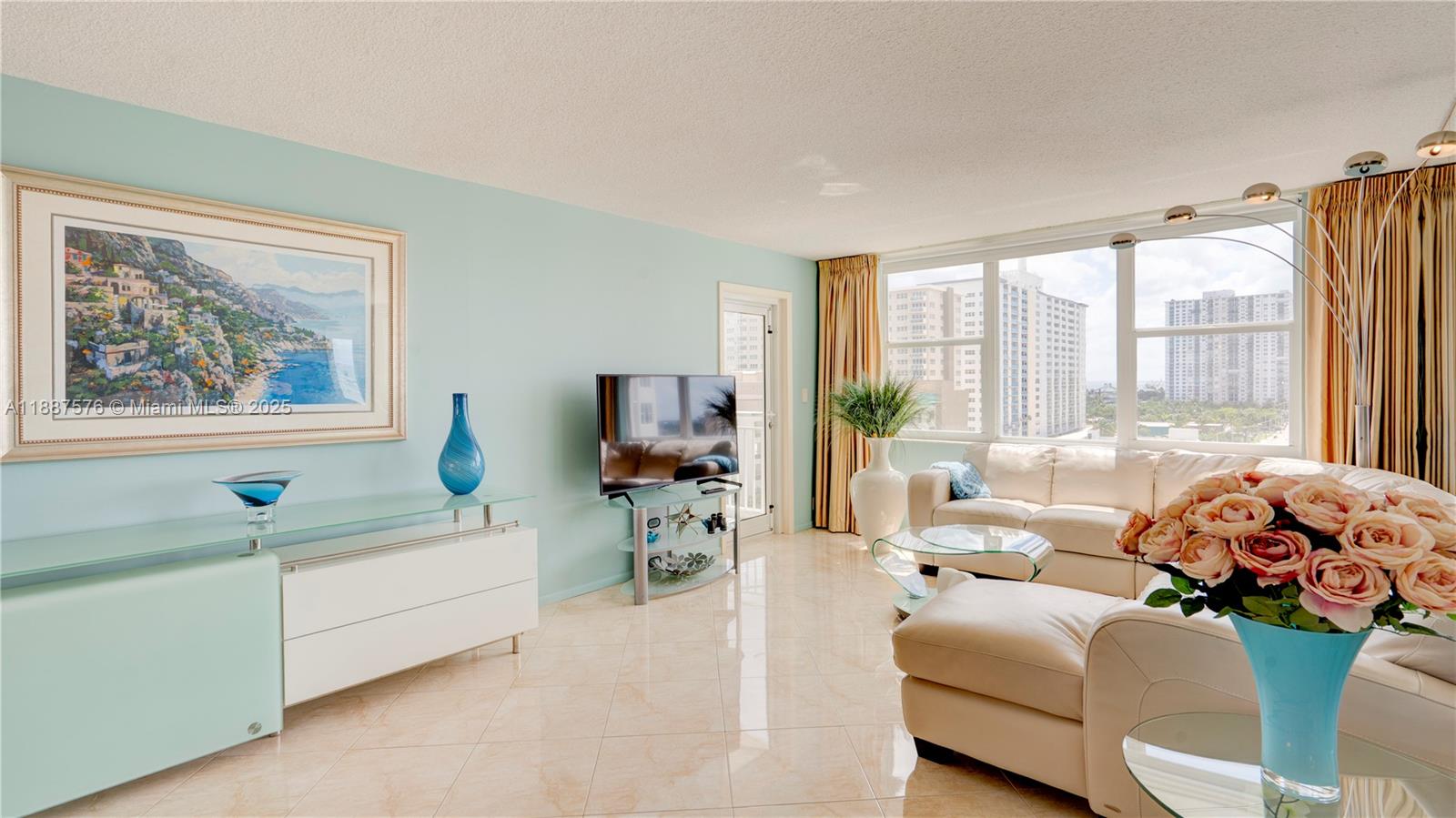 GRANADA HOUSE CONDOMINIUM - Residential