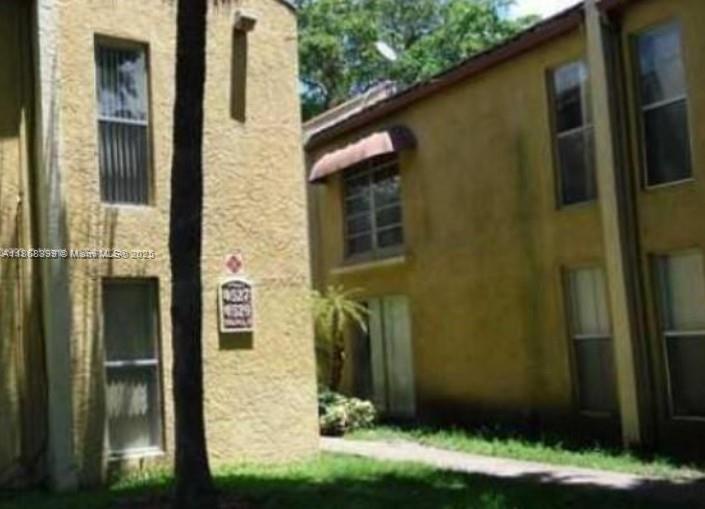 ARBOR KEYS CONDO - Residential