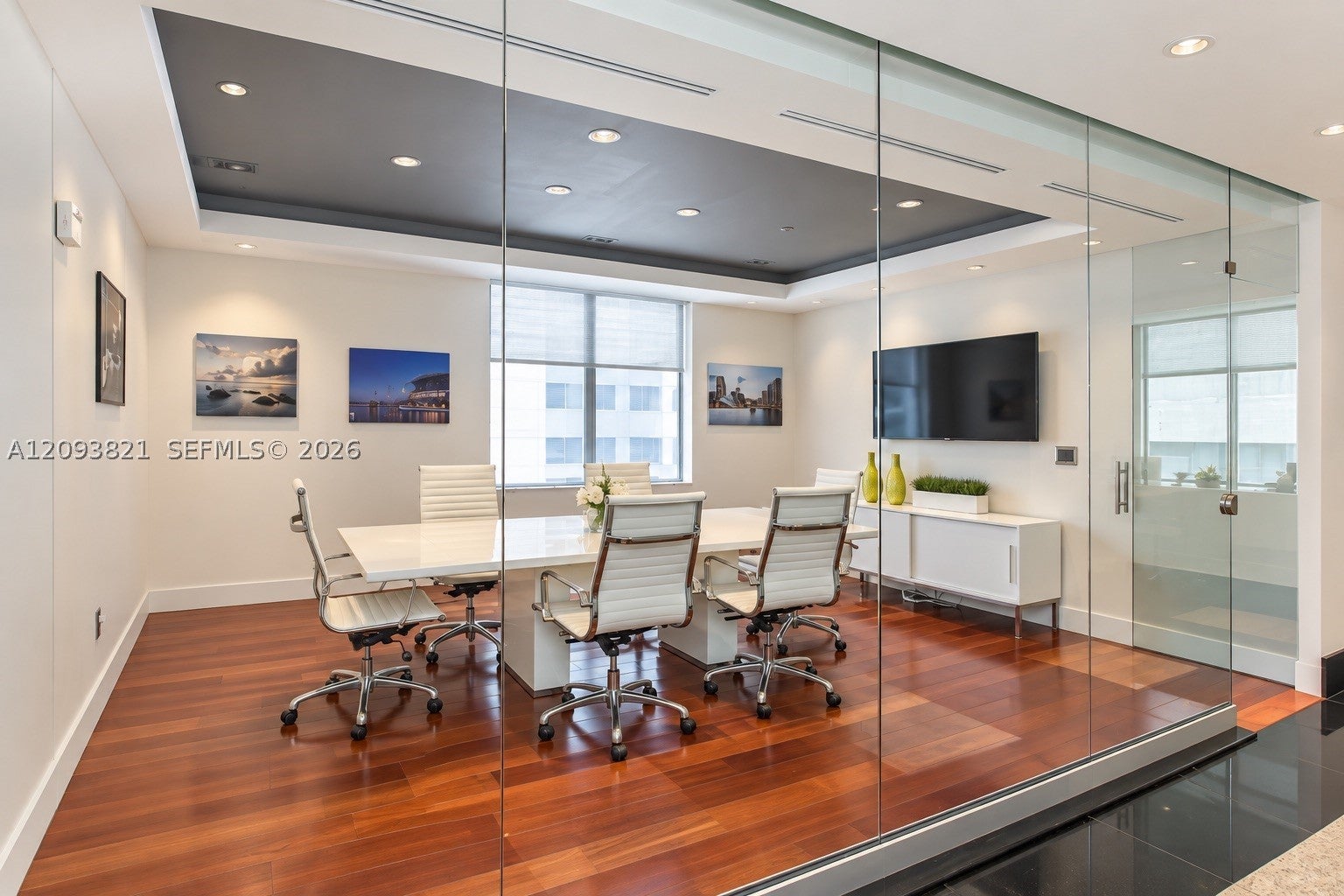 1000 Brickell Ave 9A